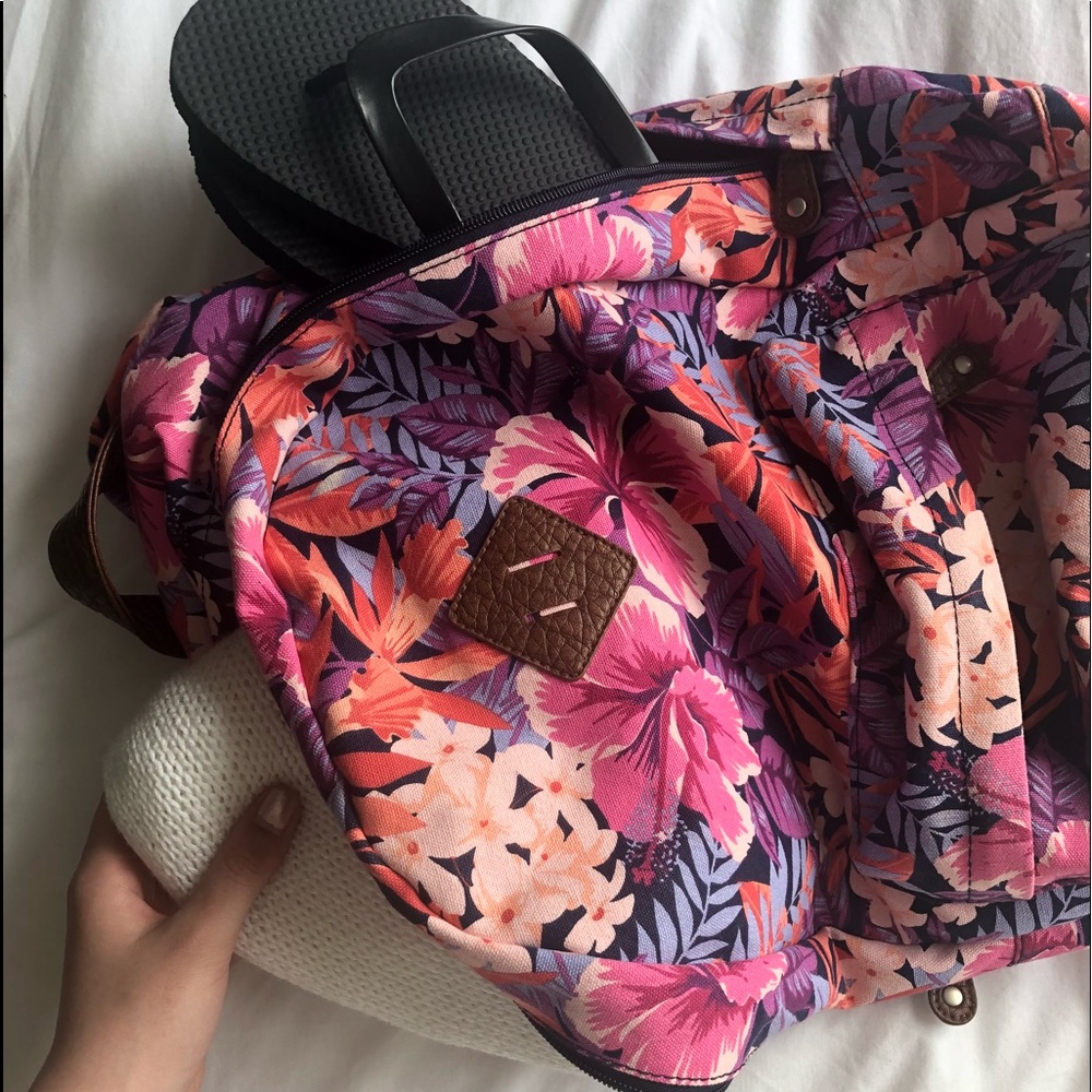 Backpack - Picture 2 of 6